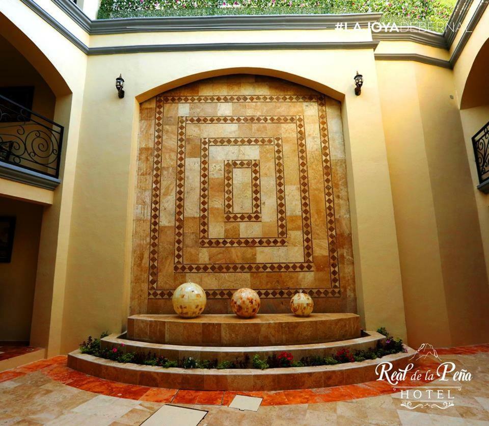 Hotel Real De La Pena Bernal Bagian luar foto