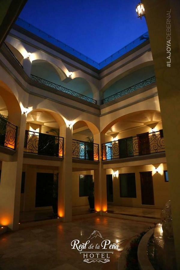 Hotel Real De La Pena Bernal Bagian luar foto